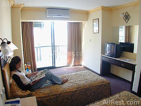Ozcelik Hotel 3